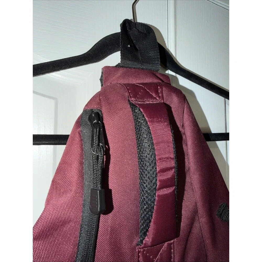 Virginia Tech VT Maroon Sling School Backpack Large Multiple Zip Pockets Unisex